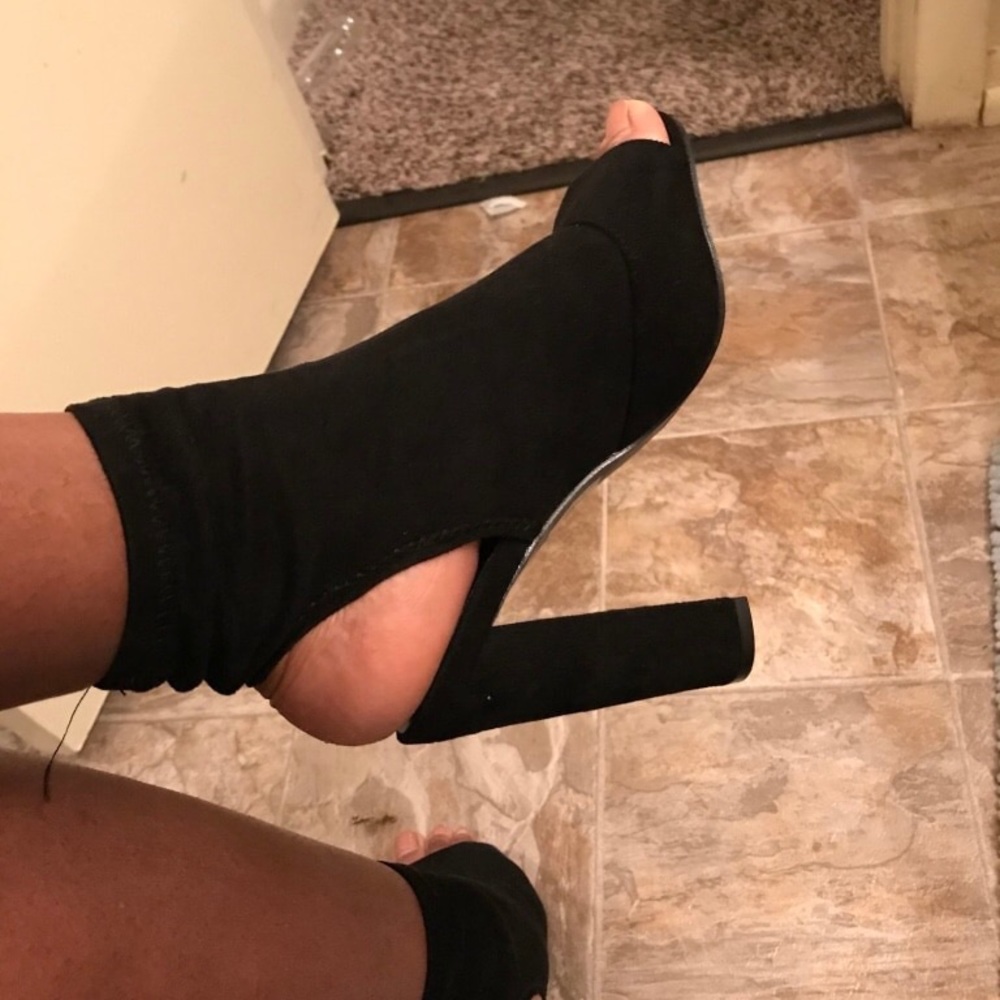 Black heels